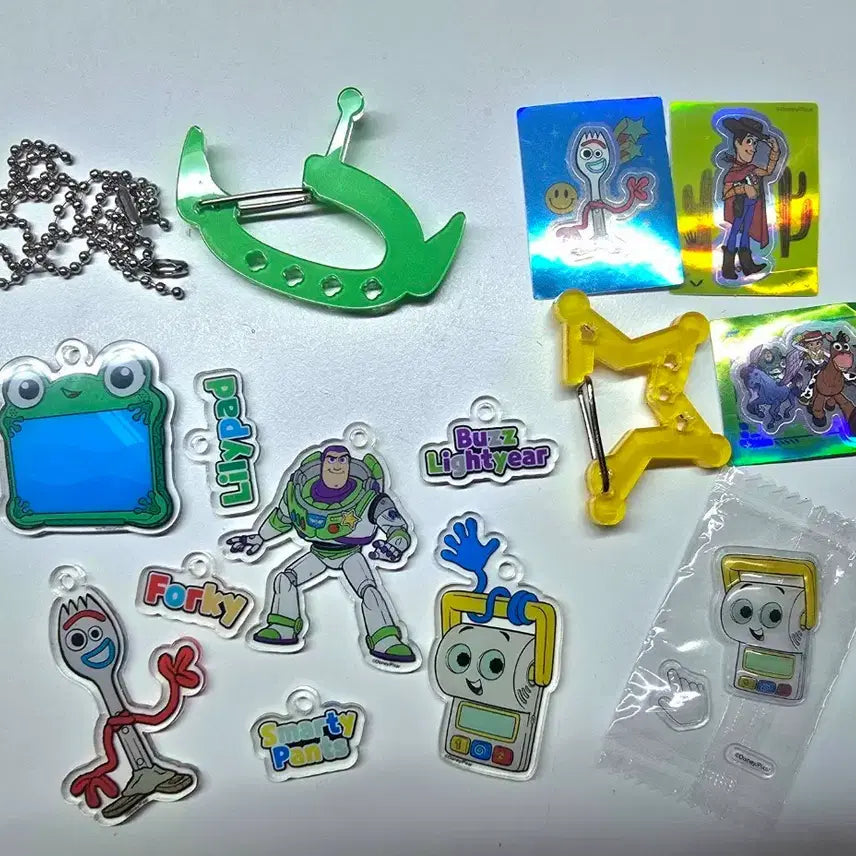 [BUNJANG] Toy Story Secret Egg Acrylic Keychain, Carabiner, Sticker Set / [개별/일괄 판매] 토이스토리 시크릿 에그 아크릴 키링 카라비너 스티커