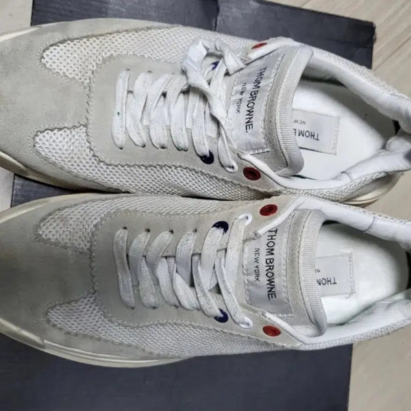 [BUNJANG] Thom Browne Grey Suede Mesh Sneakers Size 42 / 톰브라운 그레이 스웨이드 메쉬 스니커즈 42 270mm 정도 상태좋음