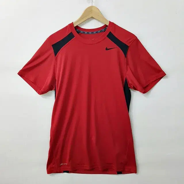 [BUNJANG] Nike Dri-FIT T-Shirt Red / NIKE 나이키 드라이핏 티셔츠 레드