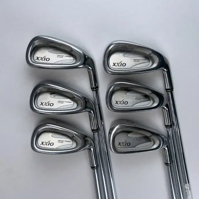 [BUNJANG] XXIO Lightweight Steel 6-Iron Set (5-PW) / 젝시오 경량스틸 6아이언세트 5P