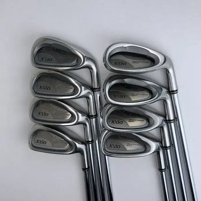 [BUNJANG] XXIO Lightweight Steel 8-Iron Set, Regular Flex / 젝시오 경량스틸 8아이언세트 강도R