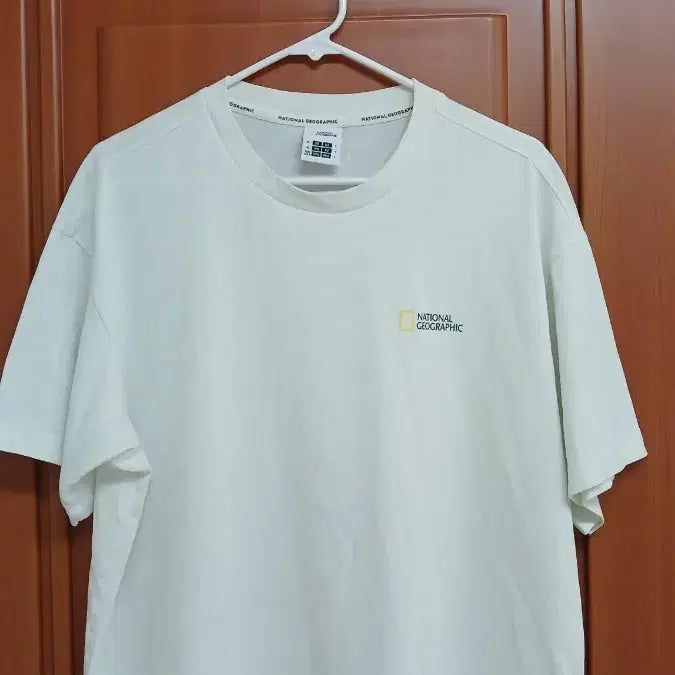 [BUNJANG] National Geographic White Short-Sleeve T-Shirt / 내셔널지오그래픽 반팔 티셔츠 화이트
