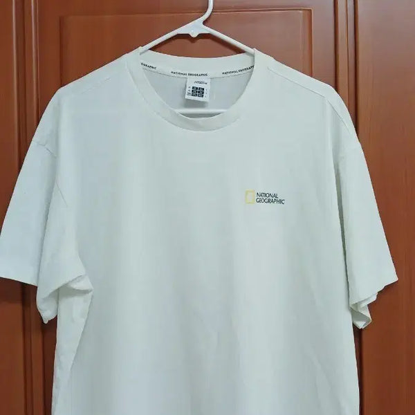 [BUNJANG] National Geographic White Short-Sleeve T-Shirt / 내셔널지오그래픽 반팔 티셔츠 화이트