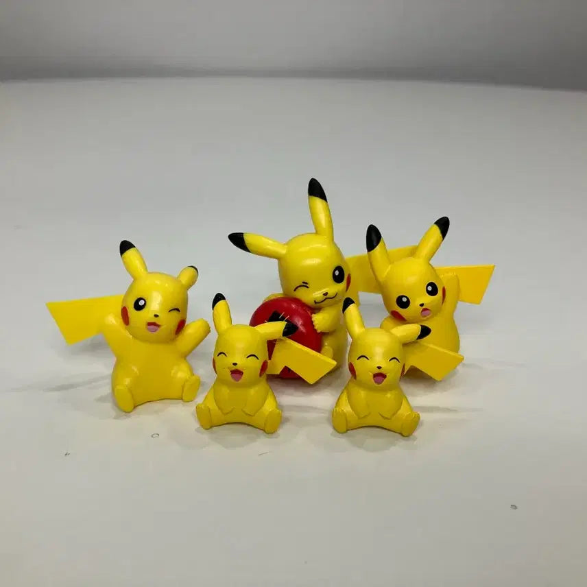 [BUNJANG] Pokemon Pikachu Mini Figures Set (5 Types) / 포켓몬스터 피카츄 미니 피규어 5종 일괄