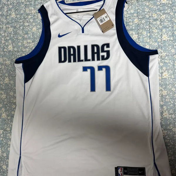 [BUNJANG] Luka Dončić Dallas Mavericks Association Edition Swingman Jersey (New) / 루카 돈치치 댈러스 매버릭스 어소시에이션 에디션 스윙맨 (새제품/택포함)