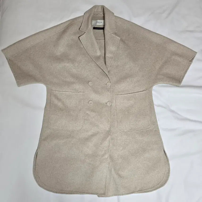 [BUNJANG] CERRUTI 1881 Women's Beige Oversized Double-Breasted Wool Coat / [깨끗] CERRUTI1881 세루티 여성 오버핏 더블코트
