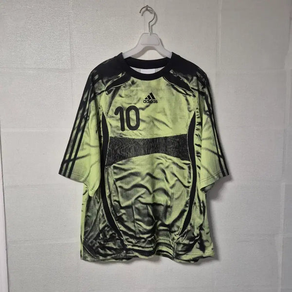 [BUNJANG] Adidas Adilette Teamgeist Print Short Sleeve T-Shirt / 아디다스 아딜레늄 팀가이스트 프린트 반팔 티셔츠