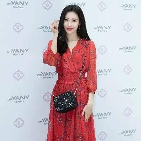 [BUNJANG] Oryany Taylor Shiny Black Shoulder Bag / [정품] 오야니 테일러 샤이니 블랙 선미백