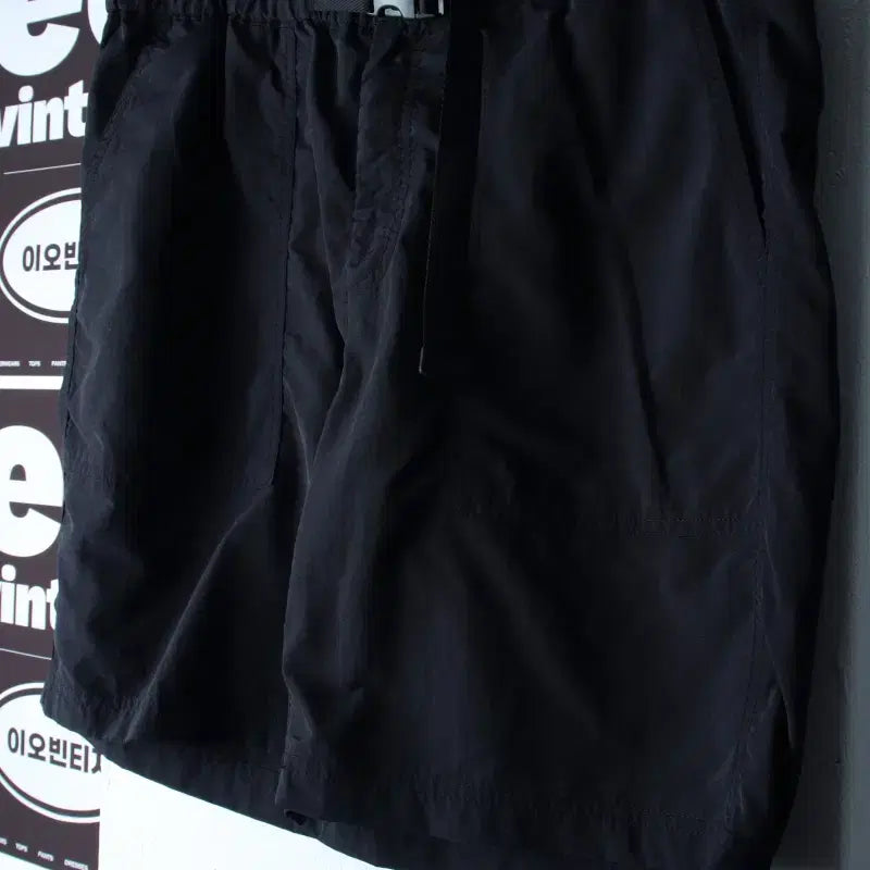 [BUNJANG] Musinsa Standard Belted Banding Nylon Shorts Black / (L) 무신사 스탠다드 반바지 팬츠 벨티드 밴딩 나일론 블랙-P10480