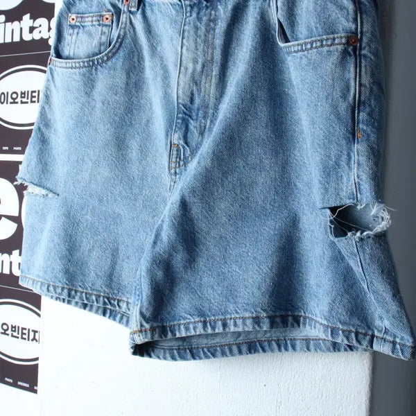 [BUNJANG] ZARA Distressed Denim Shorts (Light Blue) / W(XL) 자라 반바지 팬츠 데님 찢청 연블루 숏-P10491