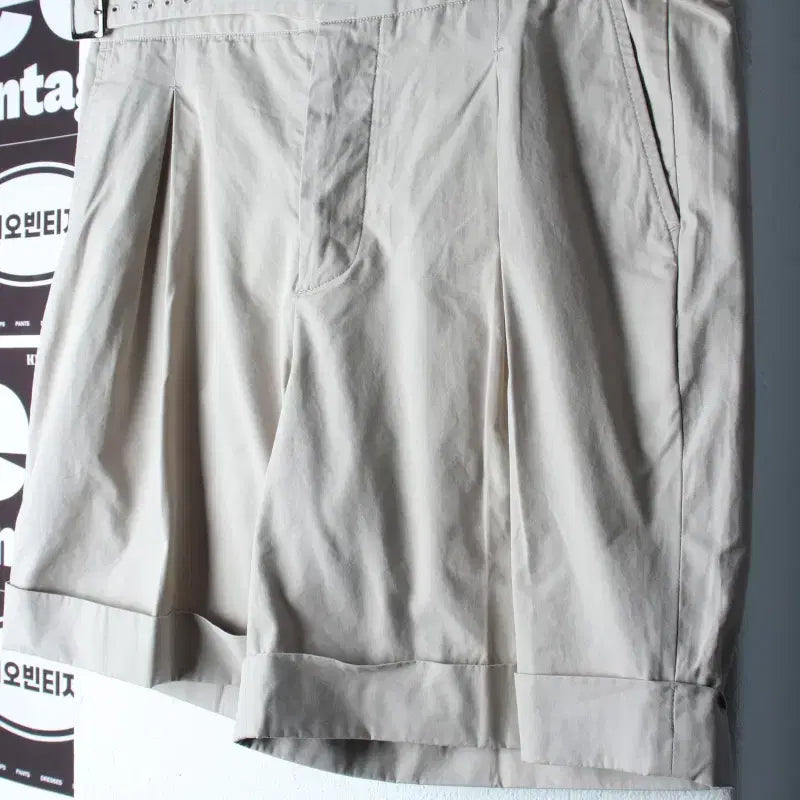 [BUNJANG] Gurkha Pleated Shorts Beige / (XL) 반츠 반바지 팬츠 원턱 베이지 구르카 아메카지-P10509