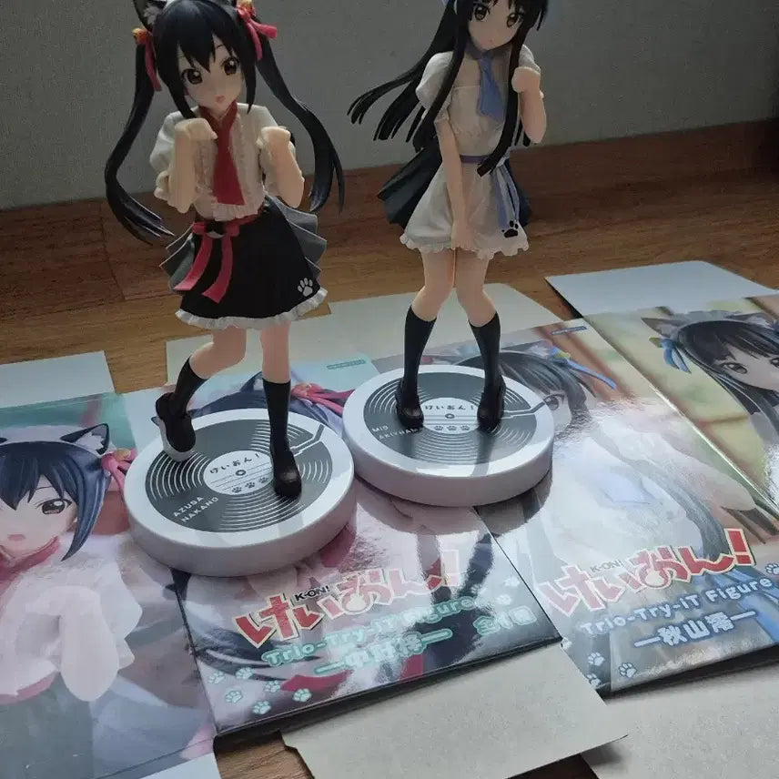 [BUNJANG] K-ON! Mio Akiyama & Azusa Nakano Nekomimi Cafe Figure Bundle / 케이온 휴류 냥카페 네코미미 아즈사 미오 피규어 일괄