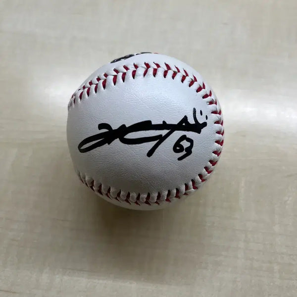 [BUNJANG] Doosan Bears Kim Taek-yeon Autographed Baseball / 두산베어스 김택연 싸인볼