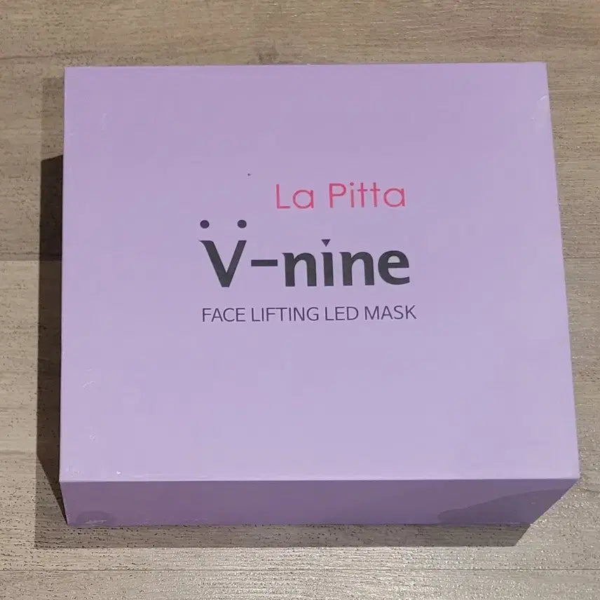 [BUNJANG] La Pitta V-Nine LED Mask / La Pitta V-nine Led 마스크