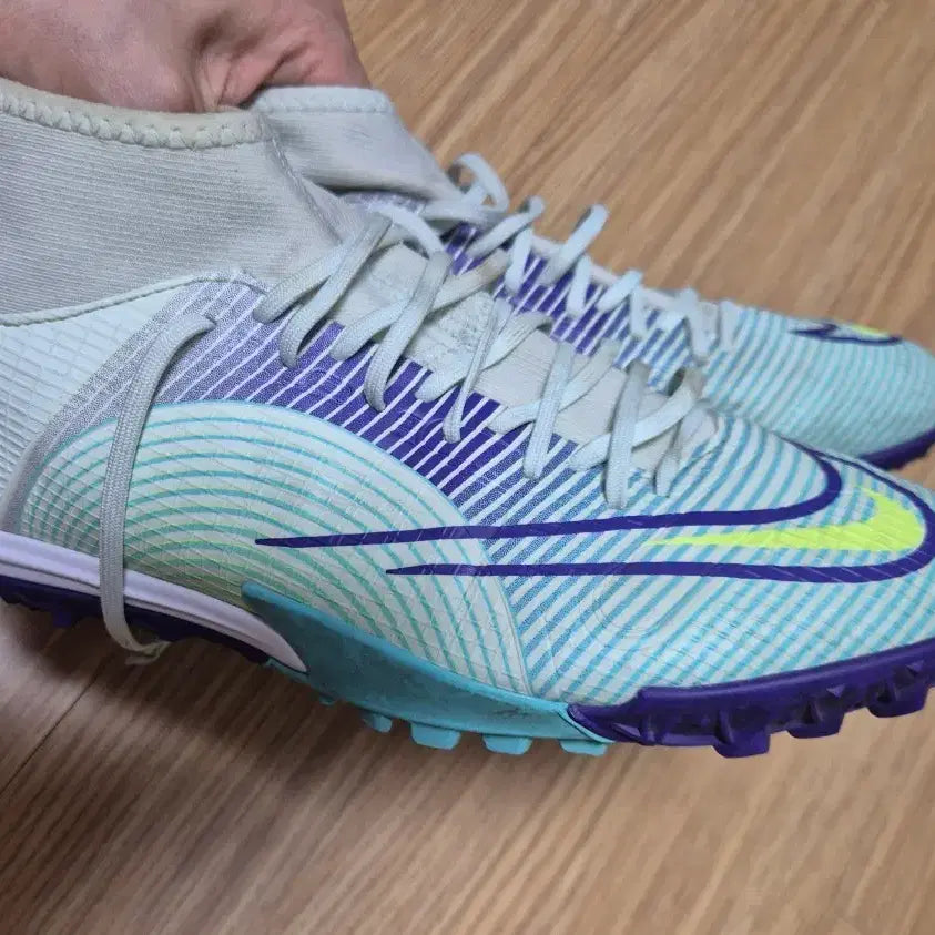 [BUNJANG] Nike Mercurial Superfly 8 MDS Futsal Shoes / 나이키 머큐리얼 슈퍼플라이 8 MDS 풋살화