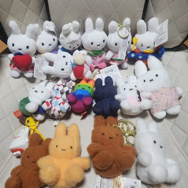 [BUNJANG] Miffy Plush Keychain Bundle / 미피 인형 키링 일괄 팝니다.