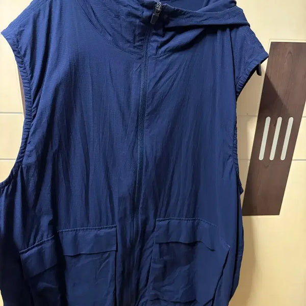 [BUNJANG] COS Hooded Vest Navy M / 코스 COS 후드 베스트 네이비 M