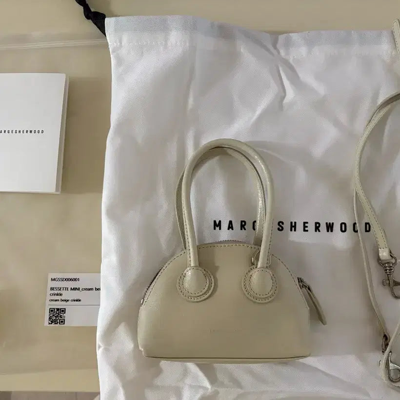 [BUNJANG] Magishwood Besset Mini Cream Beige / 마지셔우드 베셋 미니 크림베이지