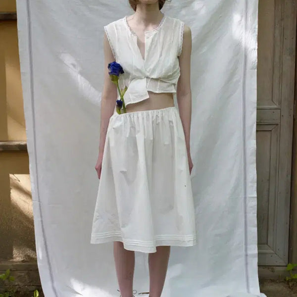 [BUNJANG] Viaplain Embroidered A-line Skirt / Viaplain 비아플레인 스커트