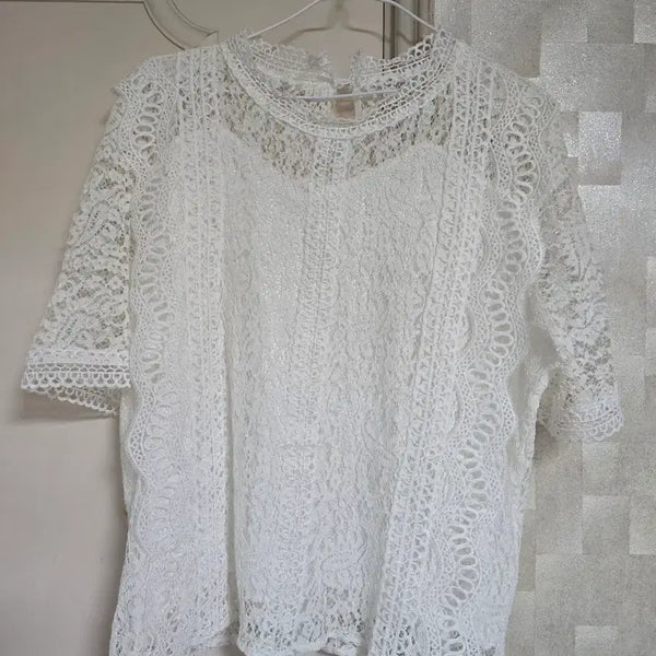 [BUNJANG] White Lace Short Sleeve Blouse / 레이스 반팔 블라우스 흰색