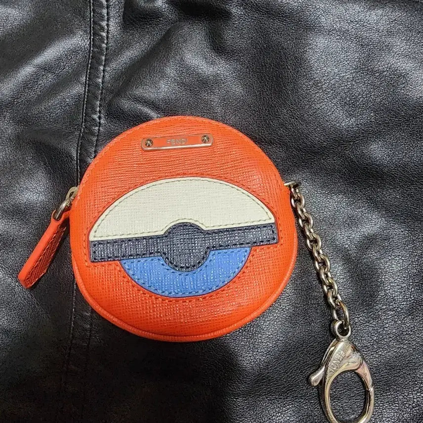 [BUNJANG] Fendi x Pokémon Monster Ball Keyring Coin Purse / 펜디 포켓몬 몬스터볼 키링 코인 지갑