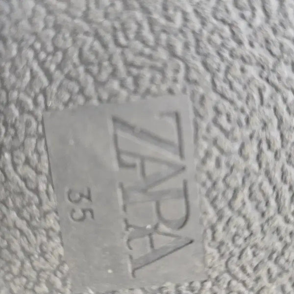 [BUNJANG] ZARA Women's Size 35 Slip-On Slides / ZARA 35슬리퍼