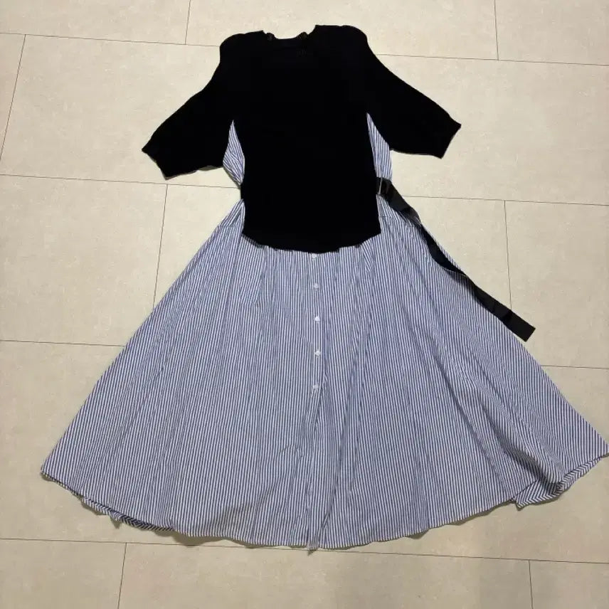 [BUNJANG] Black Knit Mix Stripe Long Dress / 블랙 니트배색원피스