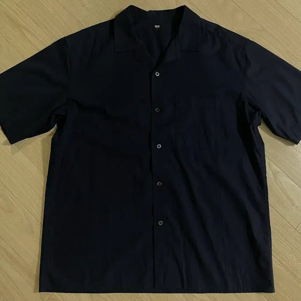 [BUNJANG] Uniqlo Navy Open Collar Short Sleeve Shirt (L) / 유니클로 네이비 오픈카라 반팔 셔츠 L