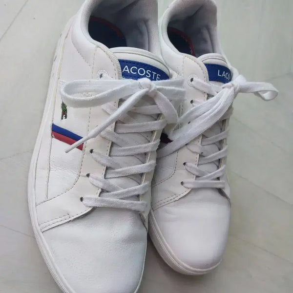 [BUNJANG] Lacoste Leather White Sneakers Size 40.5 (255mm) / 라코스테 스니커즈 화이트 3줄 포인트 40.5