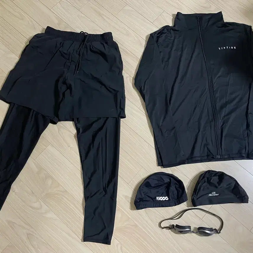 [BUNJANG] Swimsuit Set with Jacket, Bottoms, 2 Swim Caps, Goggles, and Bag / 수영복 세트 (자켓, 하의, 수모2, 고글, 가방)