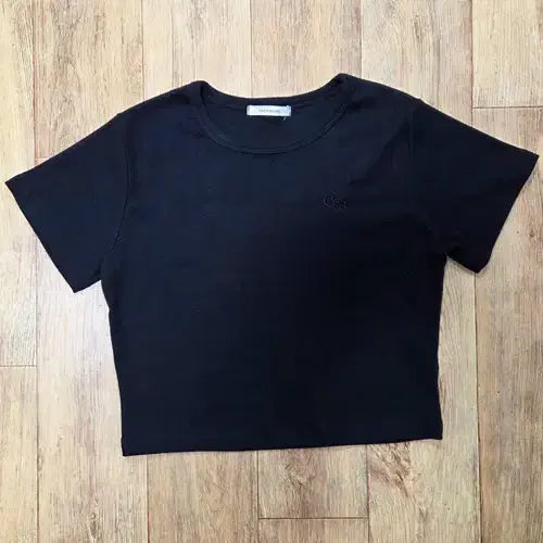[BUNJANG] EVERMORE Round Neck Crop T-Shirt Black / 에버모어(EVERMORE) 라운드넥 크롭티 55