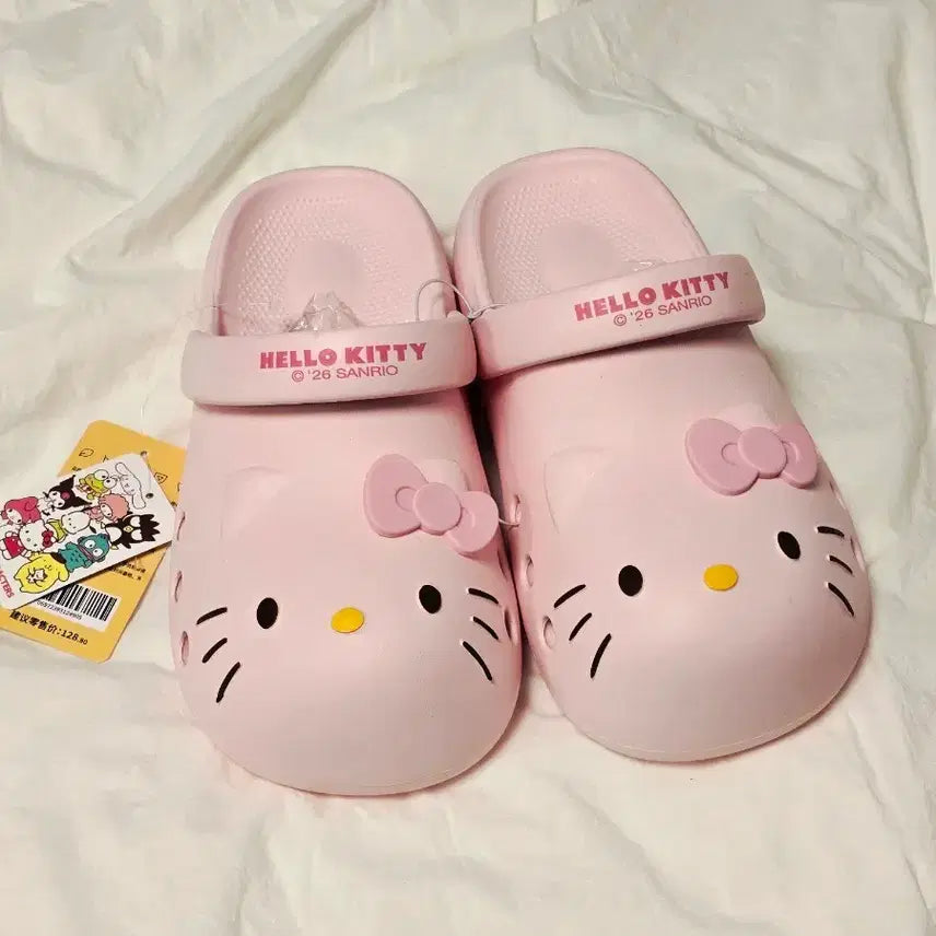 [BUNJANG] Hello Kitty Crocs Sandals Slippers / 헬로키티 크록스 샌들 슬리퍼