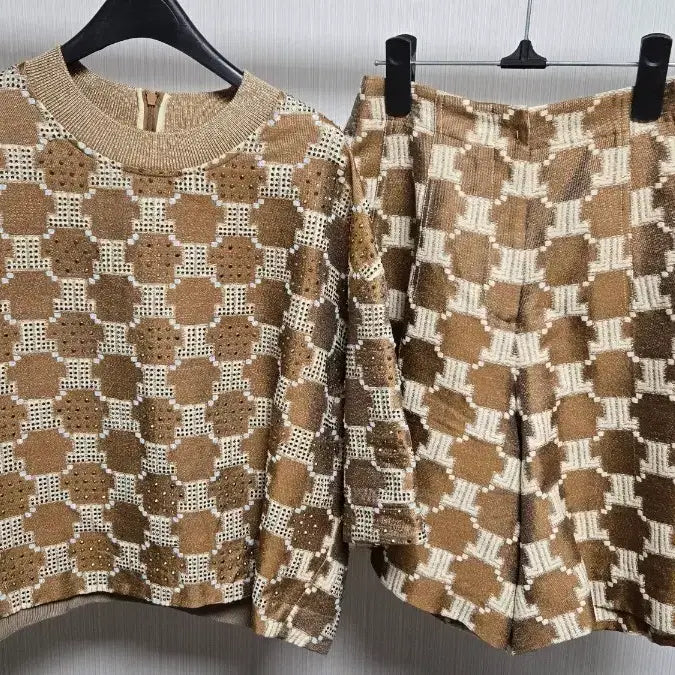 [BUNJANG] Lanvin Collection Checked Short Sleeve Knit and Shorts Set / LANVIN COLLECTION 체크 패턴 반팔 니트 반바지 세트