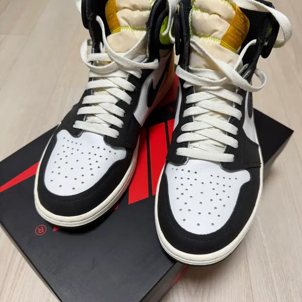 [BUNJANG] Nike Air Jordan 1 Retro High OG Volt (Size 270mm) / 나이키 에어 조던 1 레트로 하이 OG 볼트 사이즈 270