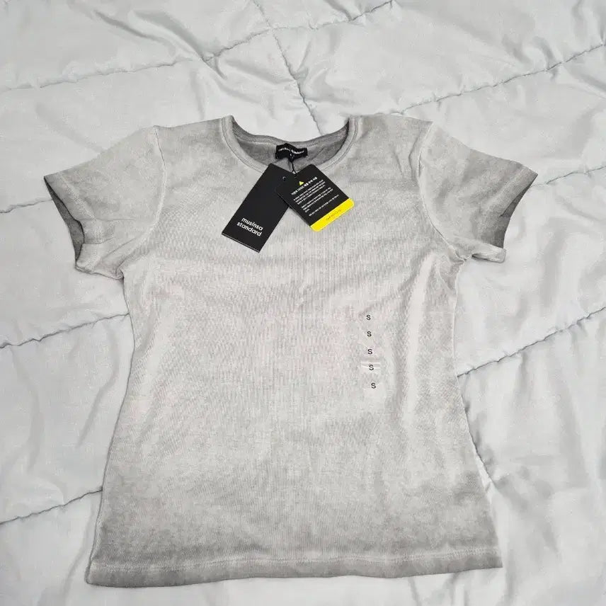 [BUNJANG] Women's Dirty Dyed Slim Crew Neck T-Shirt - Grey / 새상품 우먼즈 더티 다이드 슬림 크루 넥 티셔츠 [그레이]