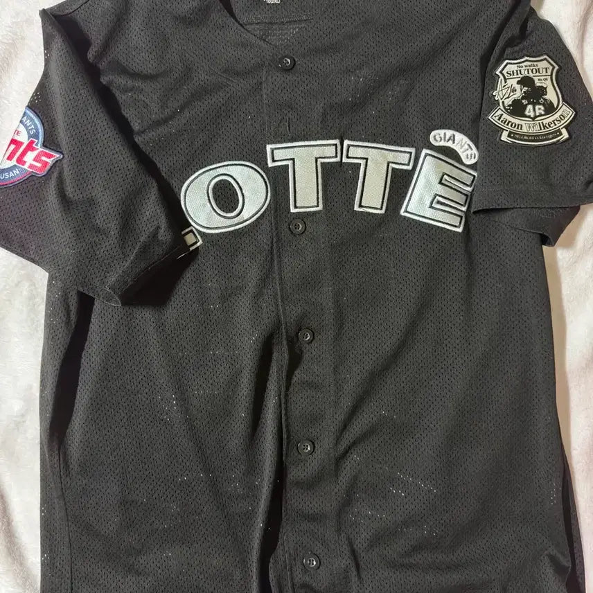 [BUNJANG] Lotte Giants 24 Old Replica Jersey 2XL / 롯데자이언츠 24 올드 레플리카 2XL 사이즈 팝니다