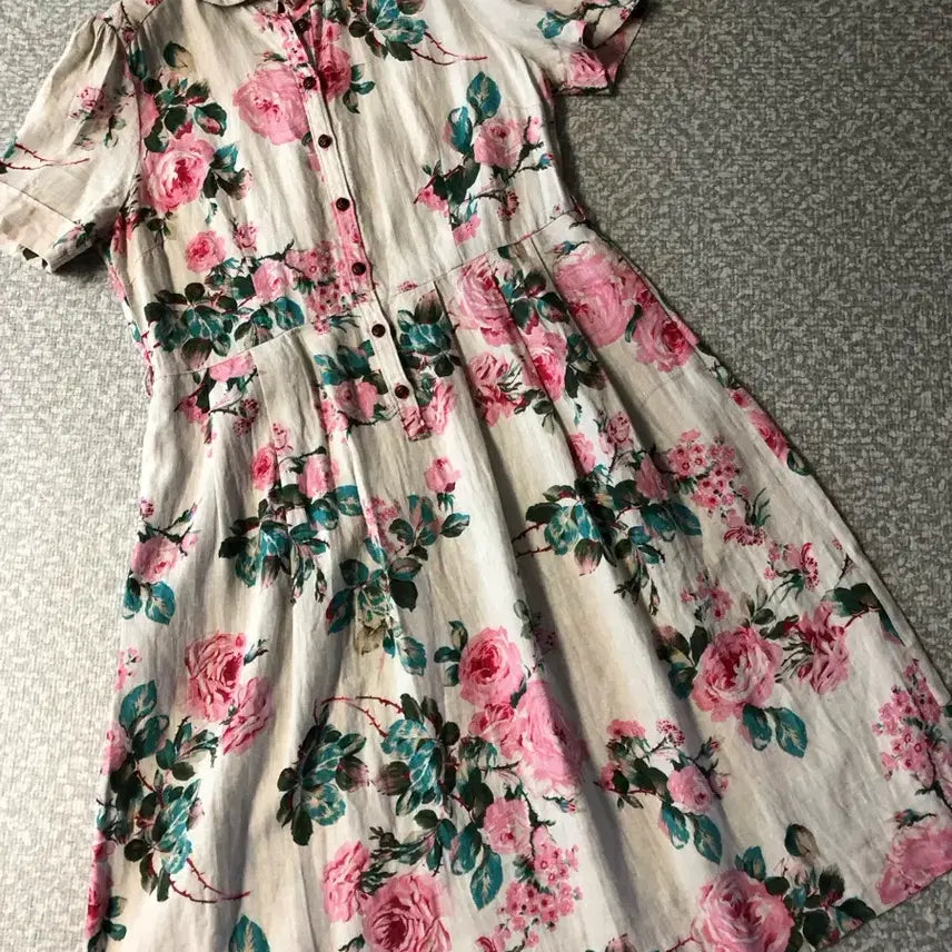 [BUNJANG] Bicolicque Floral Short-Sleeve Linen Dress / 비꼴리끄 플라워 반팔 플로럴 린넨100% 둥근카라 원피스 잔꽃 꽃집아가씨