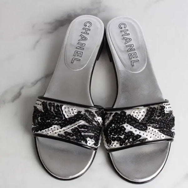 [BUNJANG] Chanel Sequin Sandals Slippers / 샤넬 스팽글 샌들 슬리퍼 37.5(245)