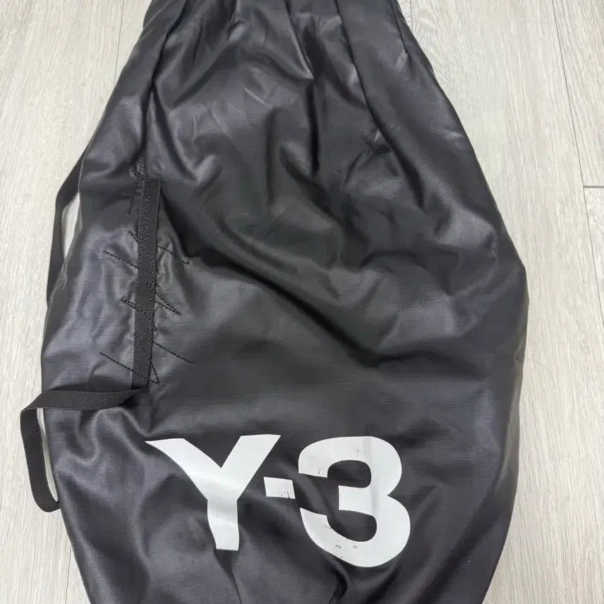 [BUNJANG] Yohji Yamamoto Y-3 Embroidered Backpack / (OS) 요지야마모토 y-3 자수 백팩