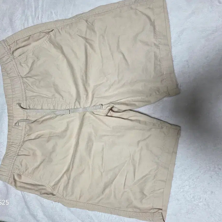 [BUNJANG] TBJUNN Beige Cotton Shorts Size 32 / TBJUNN 베이지 면 반바지 32인치