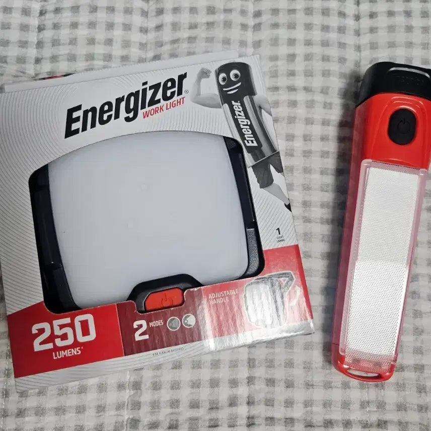[BUNJANG] Energizer Work Light Flashlight Bundle (2x New) / 에너자이저 워크라이트 손전등 후레쉬(새것2개)
