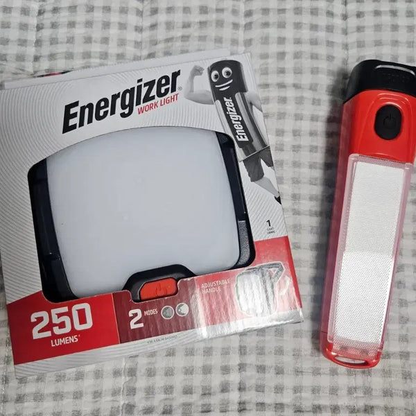 [BUNJANG] Energizer Work Light Flashlight Bundle (2x New) / 에너자이저 워크라이트 손전등 후레쉬(새것2개)