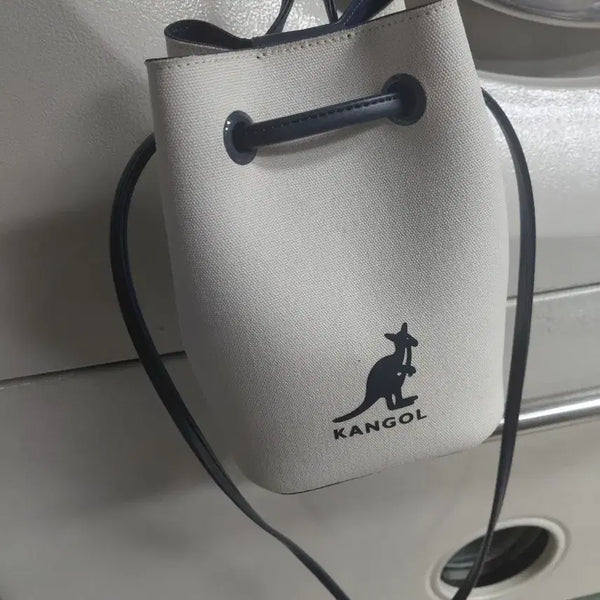 [BUNJANG] Kangol Crossbody Bag / 캉골크로스백