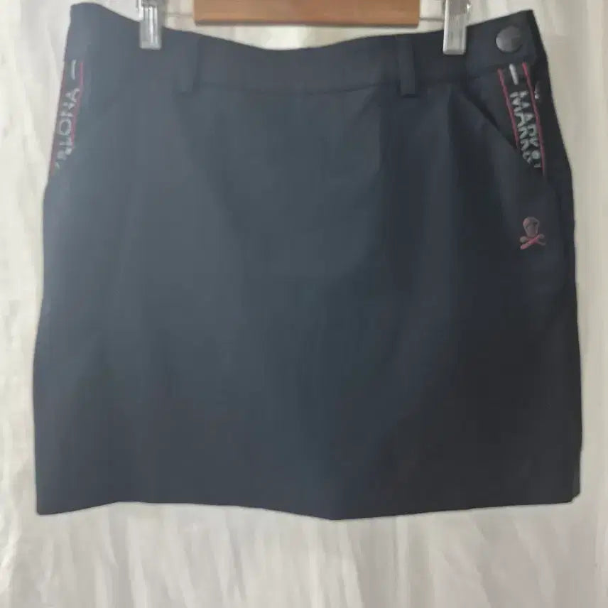 [BUNJANG] Mark &ロナ Golf Skirt Black / 마크앤로나 골프 스커트  블랙. 77