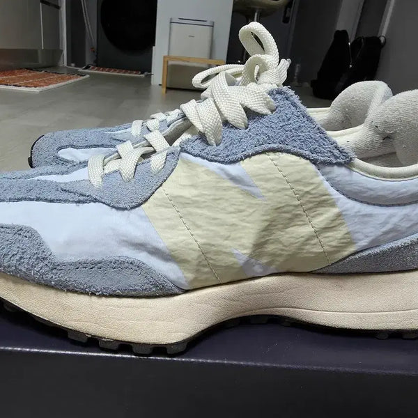 [BUNJANG] New Balance 327 Sneakers Light Blue / 뉴발란스 327 스니커즈 라이트블루