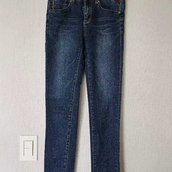 [BUNJANG] Anvil Avenue Women's Slim Fit Washed Denim Jeans / 여성 데님 청바지