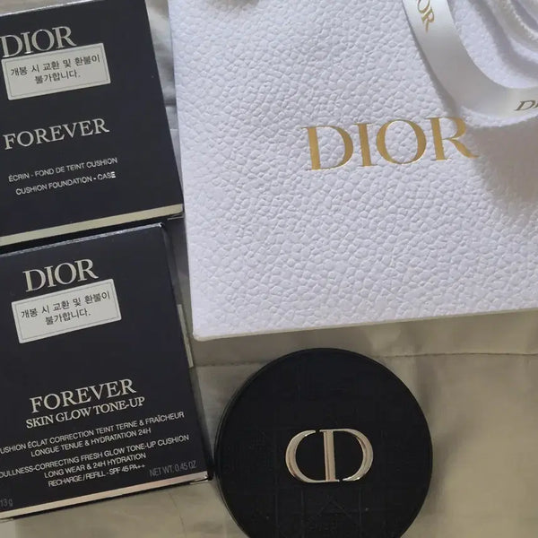 [BUNJANG] Dior Forever Skin Glow Tone-Up Cushion + Case / 디올 포에버 스킨 글로우 톤업 쿠션+ 케이스