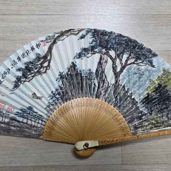 [BUNJANG] 15-Panel Hapjukseon Folding Fan with Traditional Painting / 합죽선 (15마디)