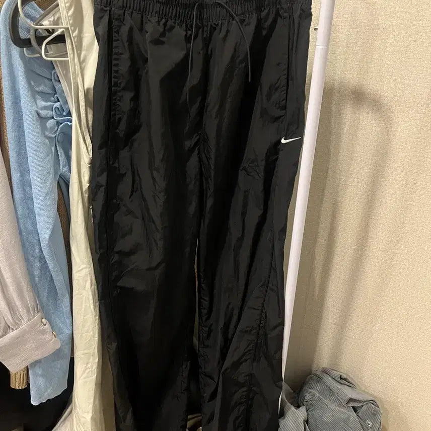 [BUNJANG] Nike Black Training Pants / 나이키 검정색 트레이닝 팬츠