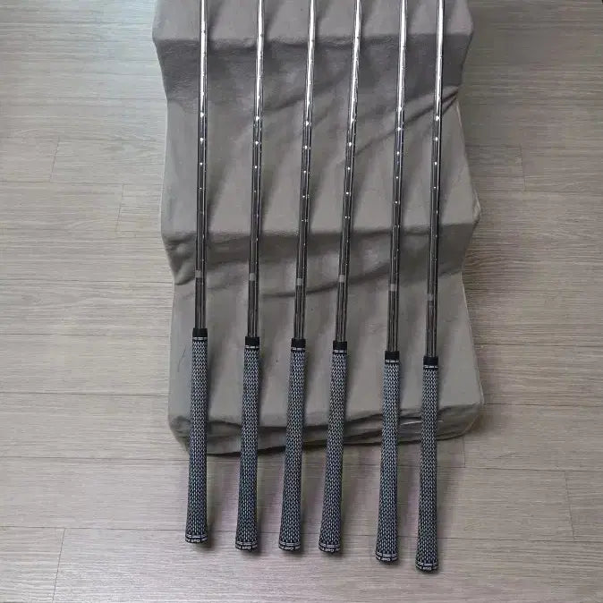[BUNJANG] Titleist AP2 710 6-Piece Iron Set / 타이틀리스트 AP2 710.  6 아이언세트